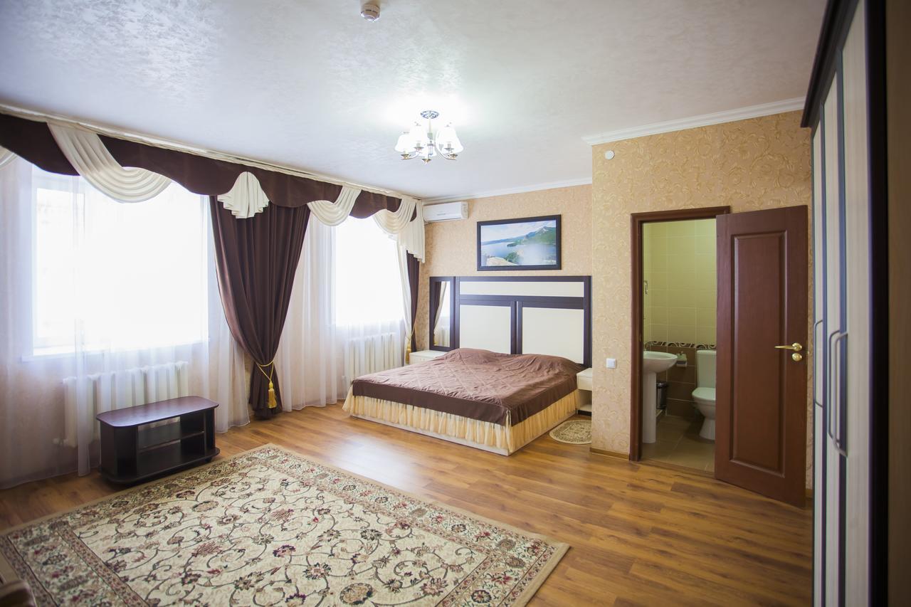 Jumbaktas Borovoe Hotel Exterior foto