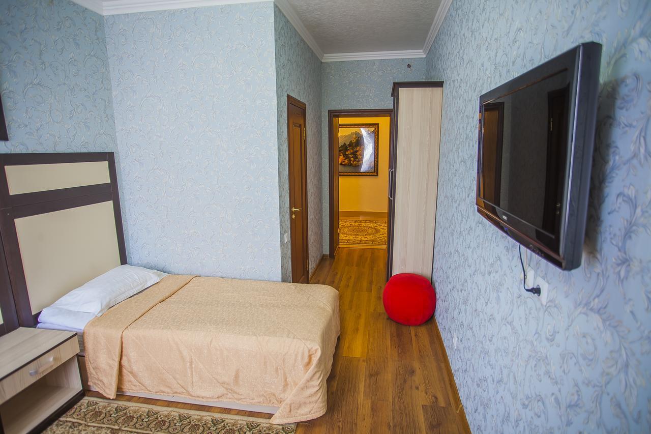Jumbaktas Borovoe Hotel Exterior foto